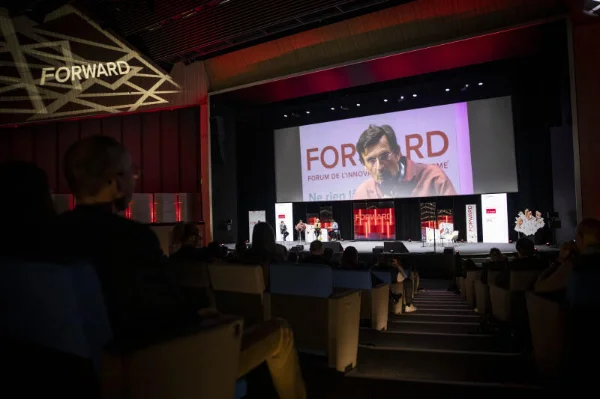 FORWARD_23-5019_layout.jpg