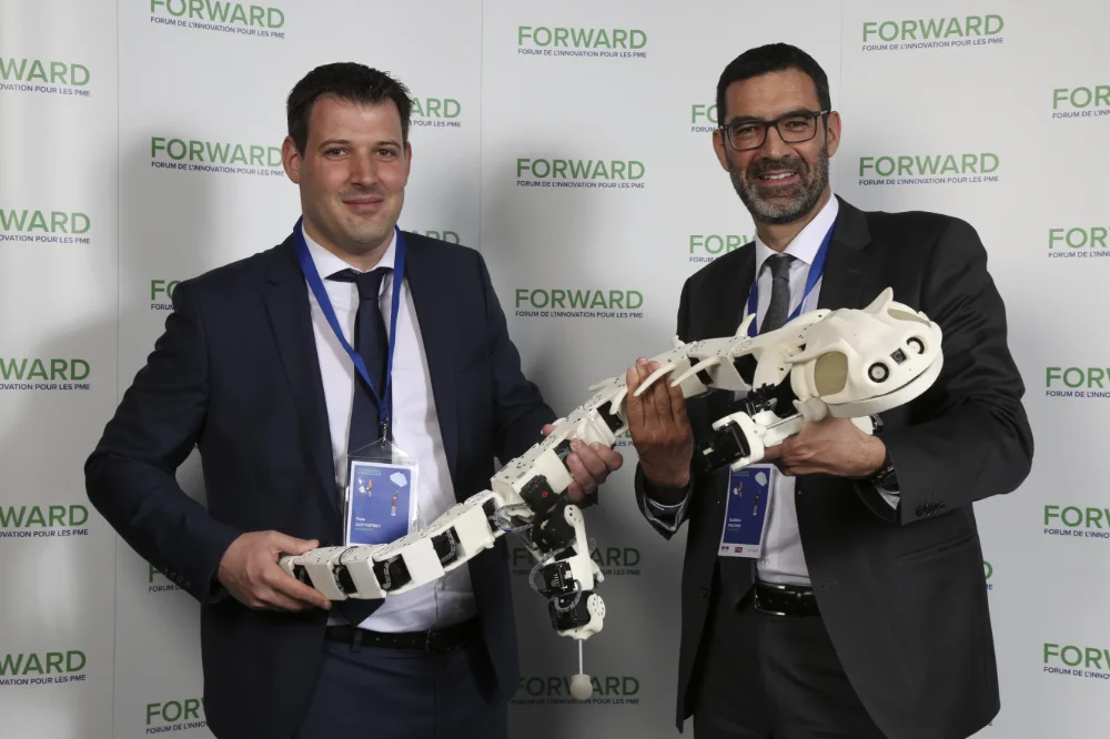 02_Forward_Studio1.jpeg