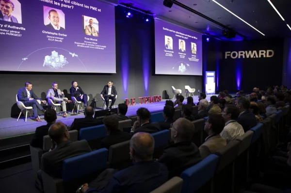 FORUMFORWARD26-8624WEB.jpg