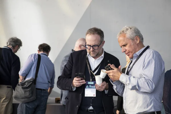 FORUMFORWARD26-8647WEB.jpg